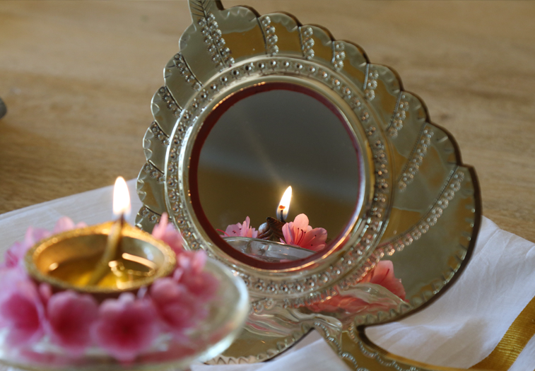 diwali gift unique & special aranmula kannadi metal mirrors 